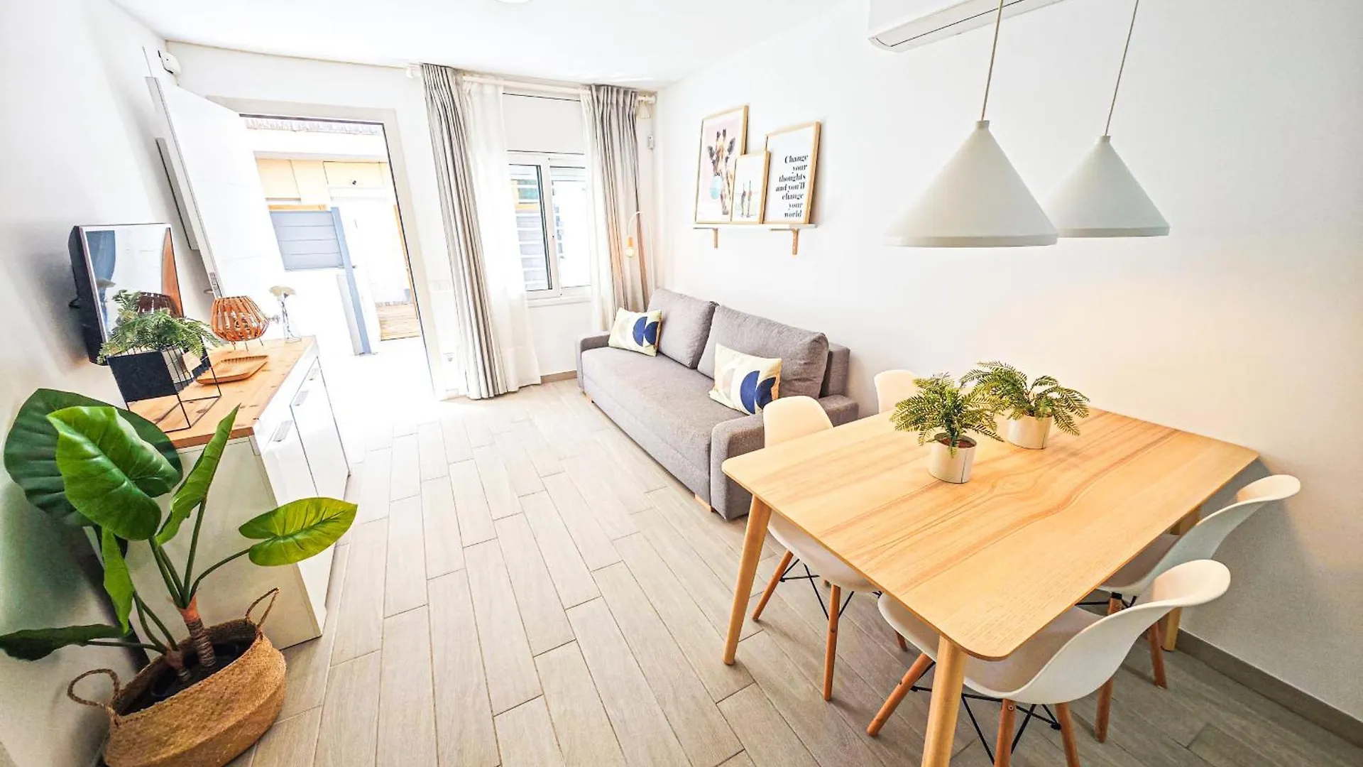 Jardin Babilonia Only Adults Apartment Salou